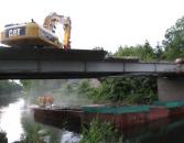 Abbruch der Brücke über den Storkower Kanal